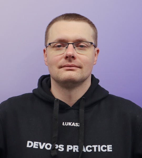 Łukasz Niedźwiedzki-min-1
